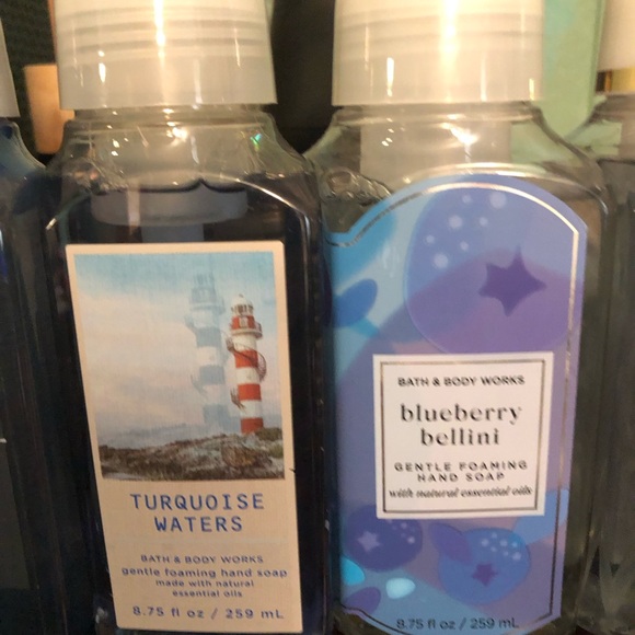 NWT Bath & Body Works 5 Pc Hand Soap - Picture 5 of 10
